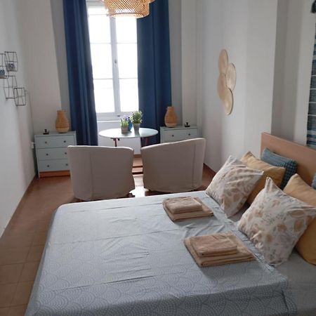 Aegina Port Apt 4 Exterior photo